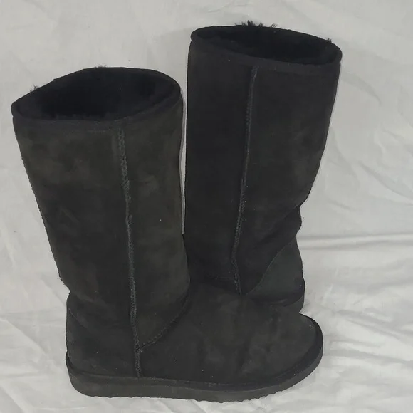 UGG AUSTRALIA Black With Black Wool Tall Boots Size 7 - Picture 2 of 8